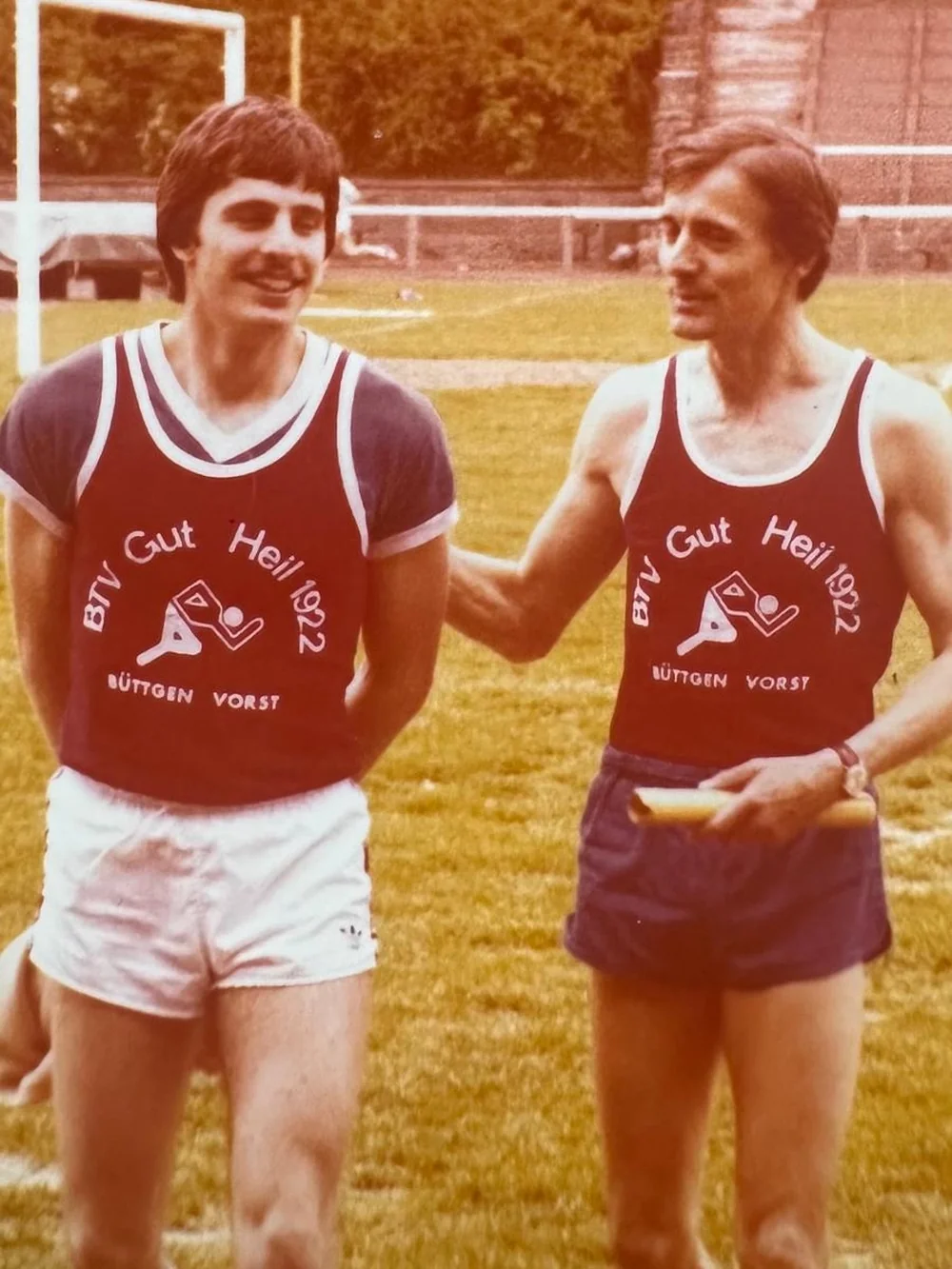 Leichtathletik-Duo im Stadion