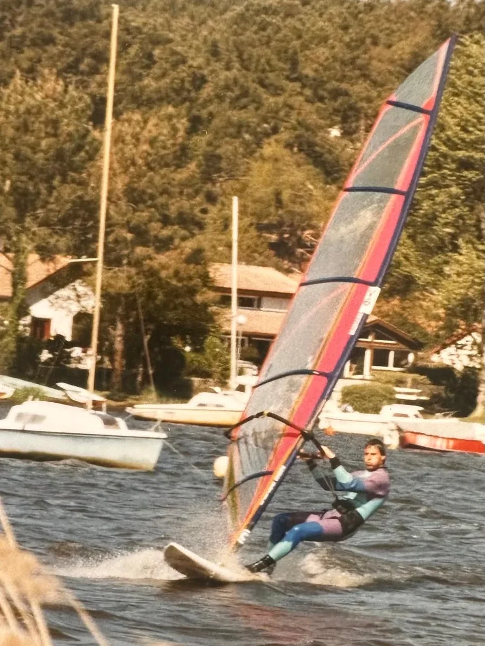 Windsurfen auf dem See